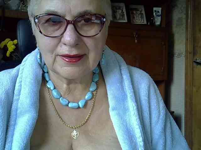 SweetCherry00 webcam