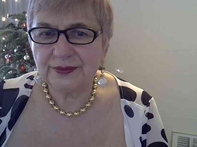 SweetCherry00 webcam