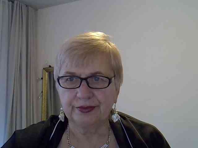 SweetCherry00 webcam