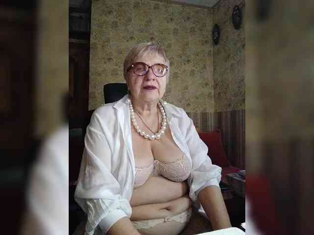 SweetCherry00 webcam