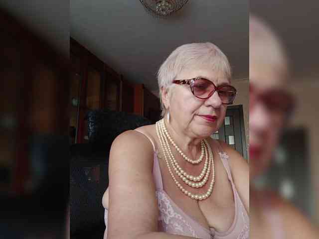 SweetCherry00 webcam