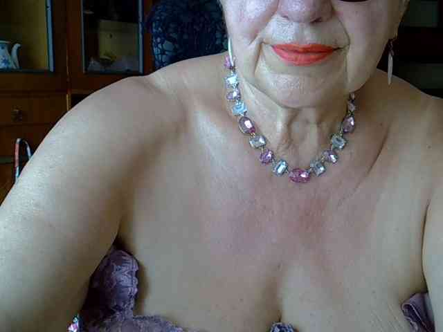 SweetCherry00 webcam