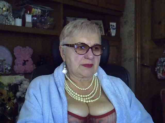 SweetCherry00 webcam