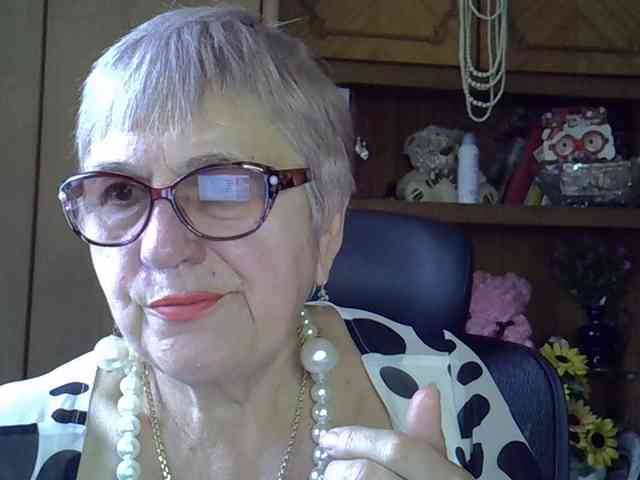 SweetCherry00 webcam