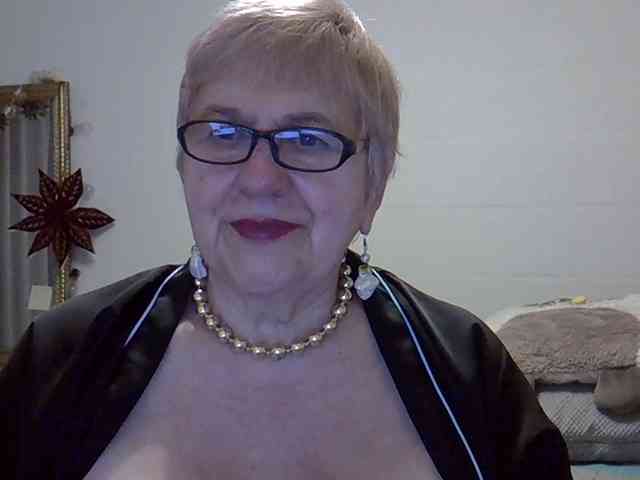 SweetCherry00 webcam