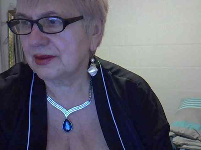 SweetCherry00 webcam