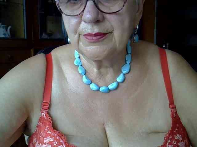 SweetCherry00 webcam