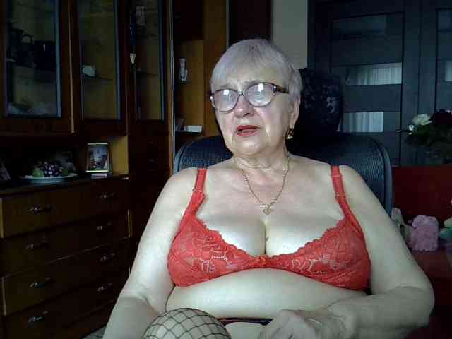 SweetCherry00 webcam