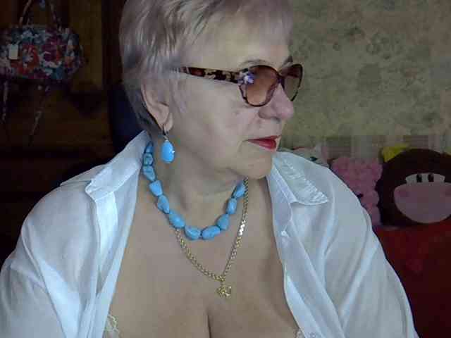 SweetCherry00 webcam