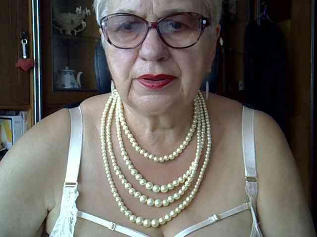 SweetCherry00 webcam