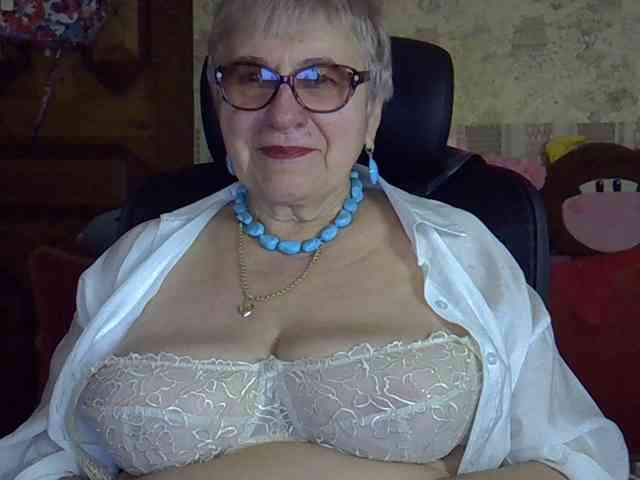 SweetCherry00 webcam