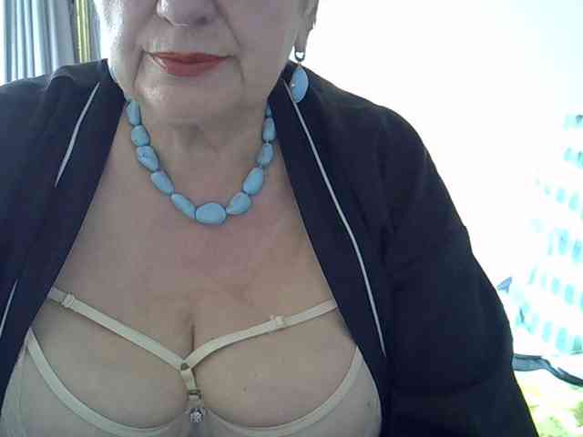 SweetCherry00 webcam