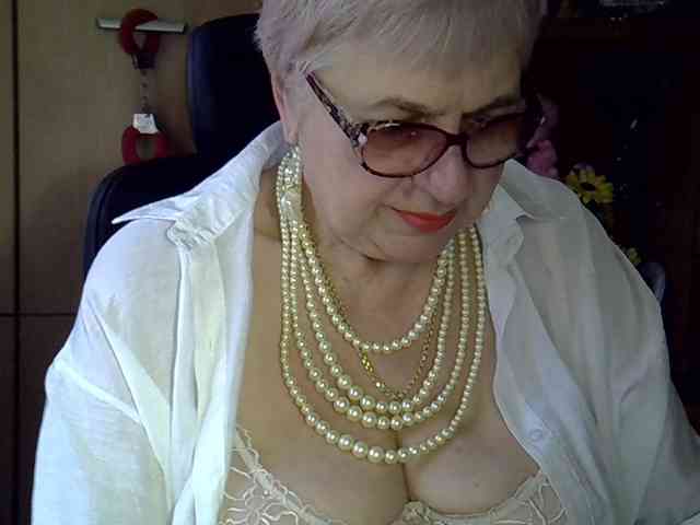 SweetCherry00 webcam