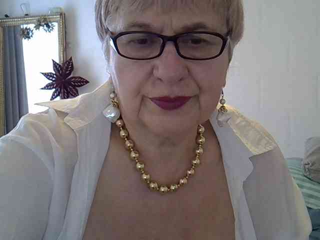 SweetCherry00 webcam