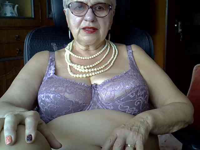 SweetCherry00 webcam
