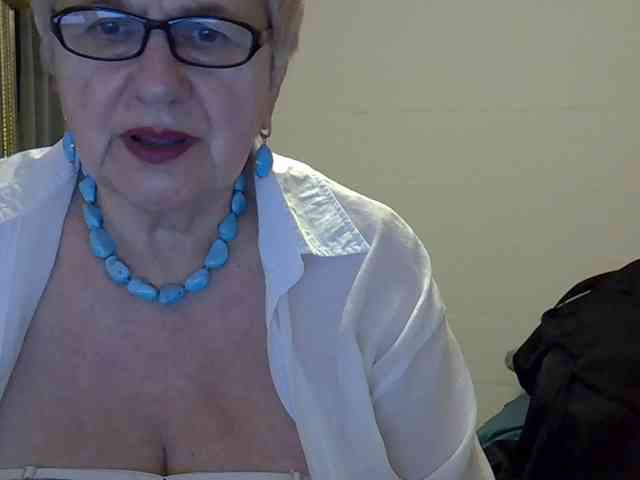 SweetCherry00 webcam
