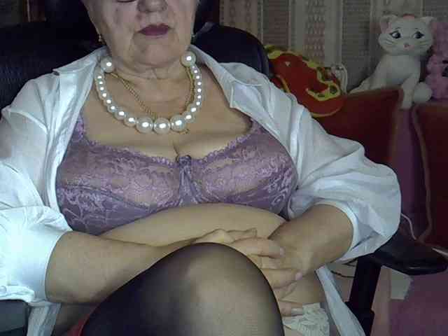 SweetCherry00 webcam