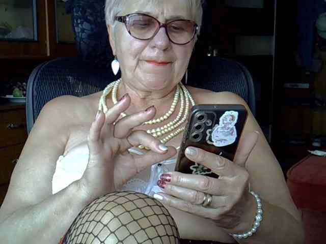 SweetCherry00 webcam