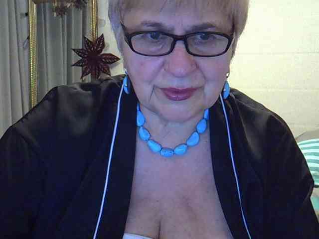 SweetCherry00 webcam