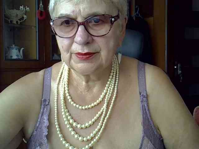 SweetCherry00 webcam