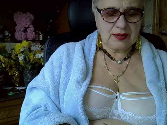 SweetCherry00 webcam