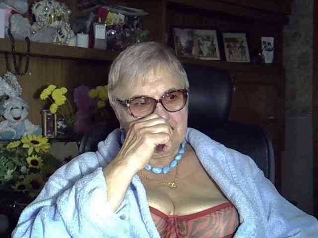 SweetCherry00 webcam