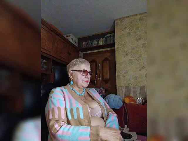 SweetCherry00 webcam