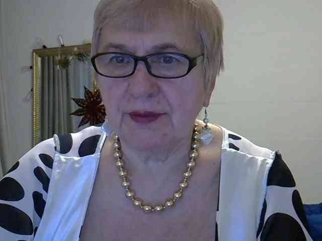 SweetCherry00 webcam