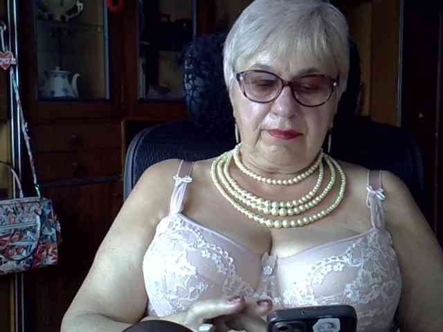 SweetCherry00 webcam