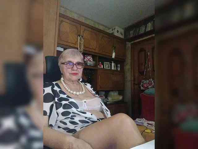 SweetCherry00 webcam