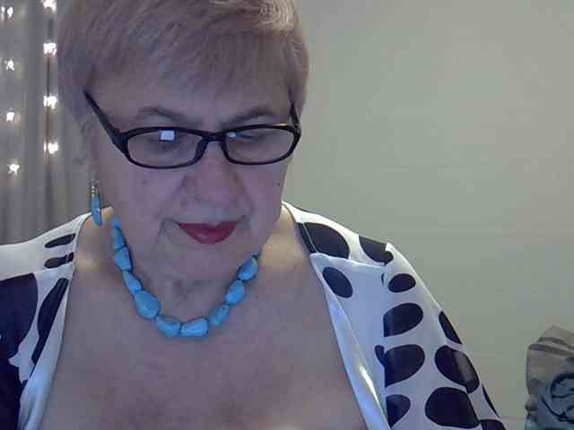 SweetCherry00 webcam