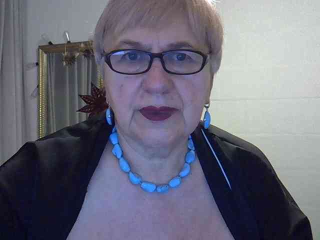 SweetCherry00 webcam