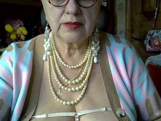 SweetCherry00 webcam