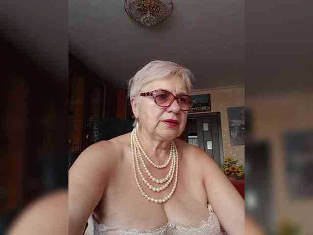 SweetCherry00 webcam