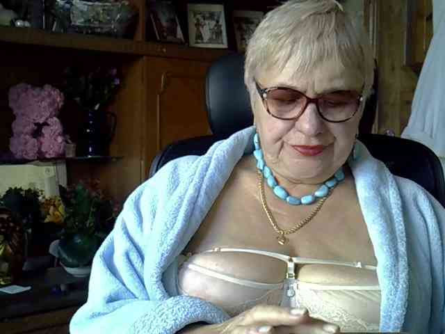 SweetCherry00 webcam