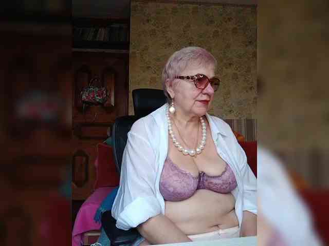 SweetCherry00 webcam