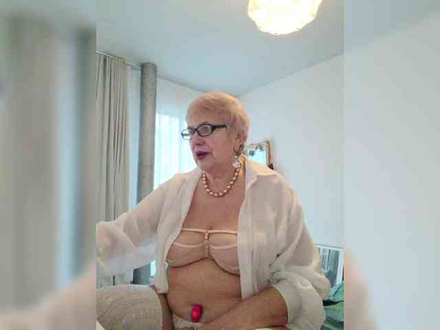 SweetCherry00 webcam