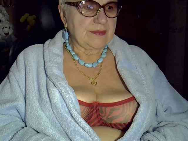 SweetCherry00 webcam