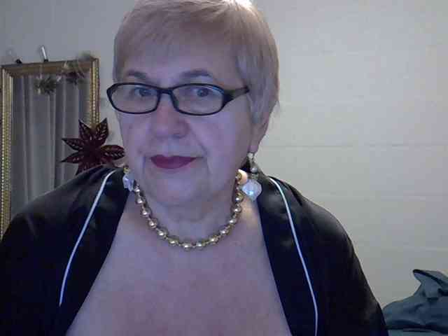 SweetCherry00 webcam