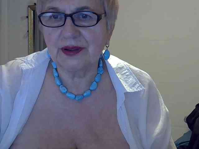 SweetCherry00 webcam