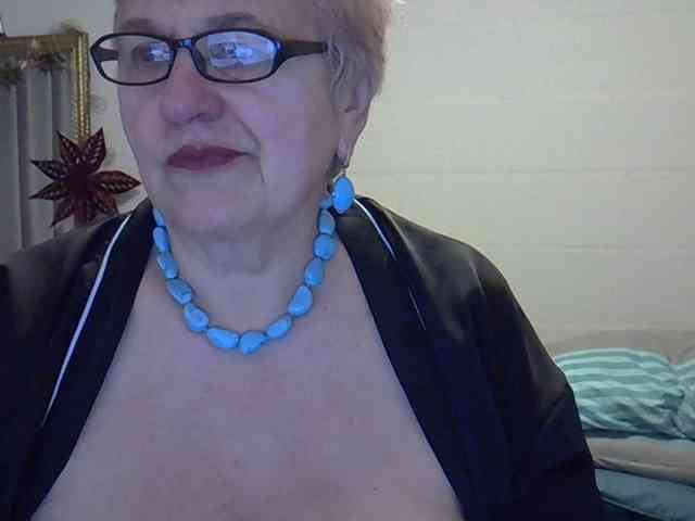 SweetCherry00 webcam
