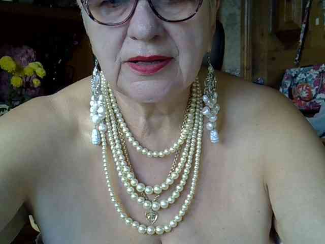 SweetCherry00 webcam