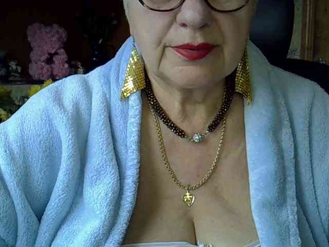 SweetCherry00 webcam