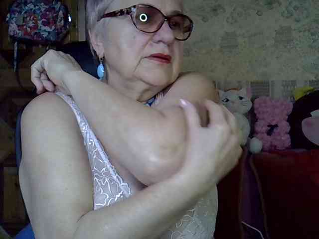 SweetCherry00 webcam