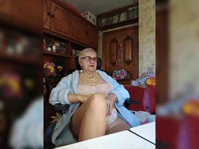 SweetCherry00 webcam