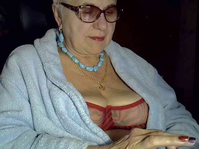 SweetCherry00 webcam
