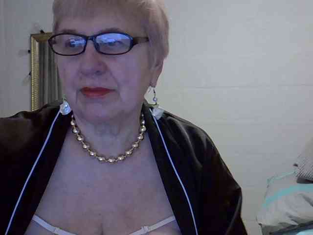 SweetCherry00 webcam