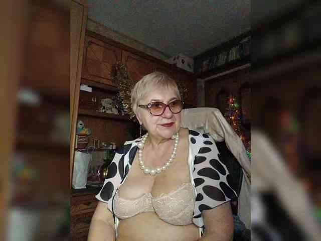 SweetCherry00 webcam