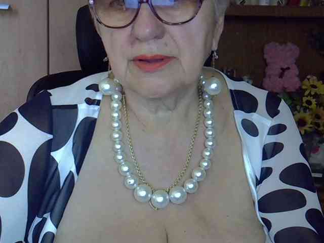 SweetCherry00 webcam