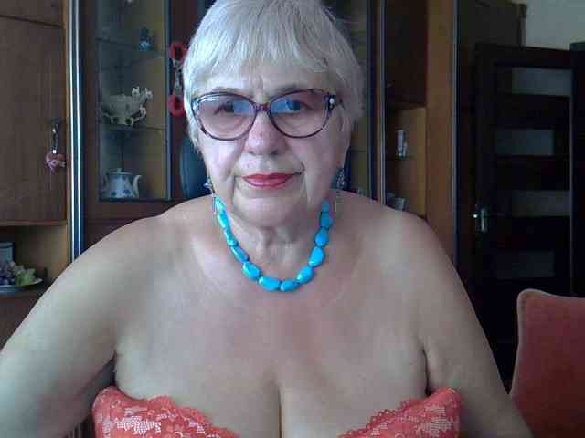 SweetCherry00 webcam